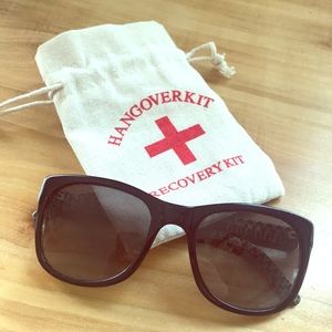 Tory Burch 100% authentic sunglasses 🕶